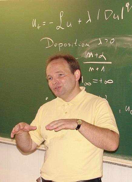 Eveq-718-Karch.jpg